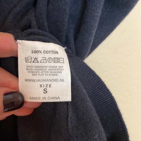 Humanoid Blue Cotton Knit Oversized V Neck Dropped Sleeves Blouse Sz Small - Picture 5 of 6